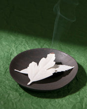 Load image into Gallery viewer, Hako Incense - Winter
